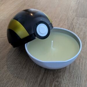 Ultra Ball Candle